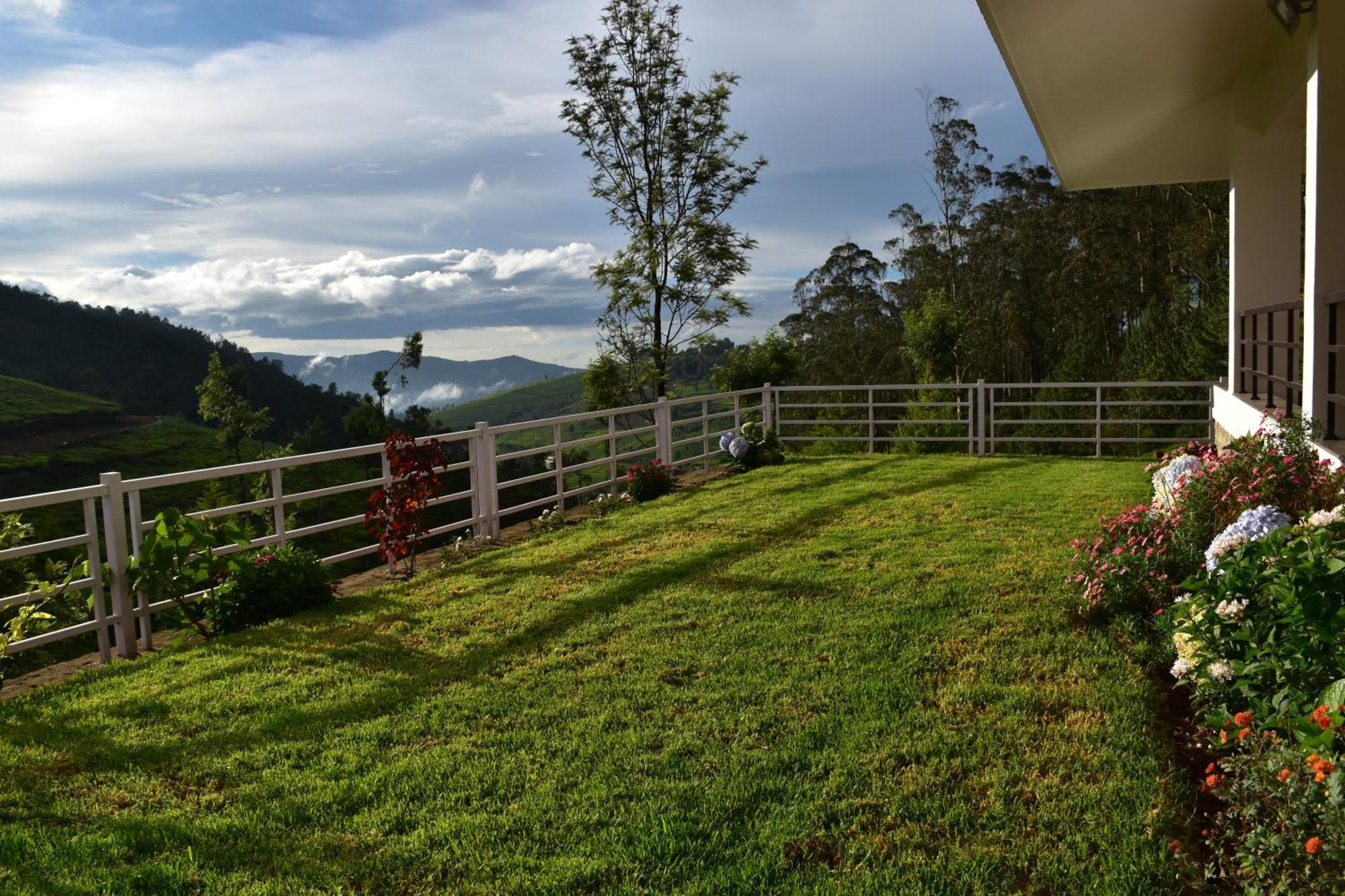 กรีน เนสต์ รีสอร์ต โกฏคีรี Hotel โกตากิริ ภายนอก รูปภาพ